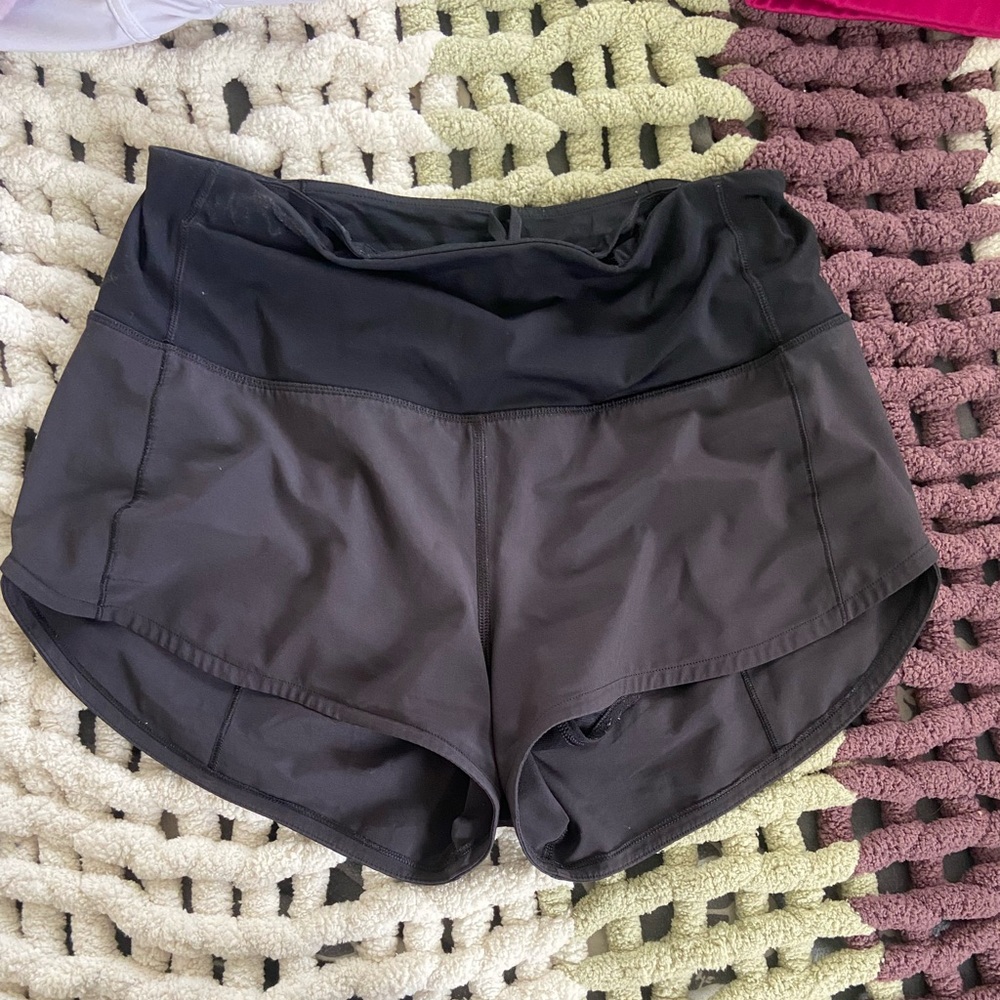 high wasted lululemon speed up shorts